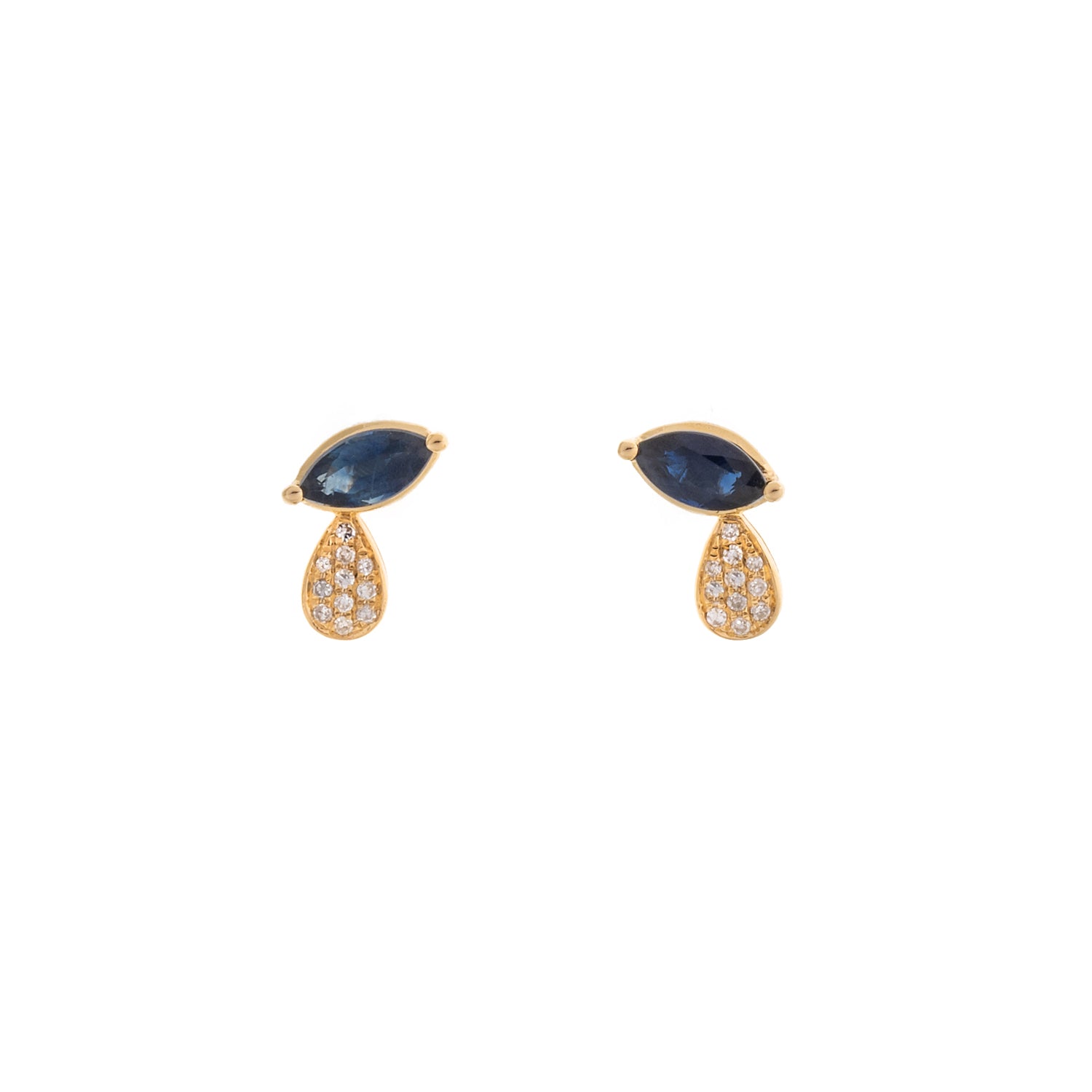 Sapphire Earring. Earrings. 18K gold earring. White Gold, yellow gold, rose gold. Perfect Gift. Earring gift. Fine jewelry. Anatol. Kifissia. Golden Hall. Σκουλαρίκι χρυσό. Σκουλαρίκι με ζαφείρια. Σκουλαρίκι τρυπητό. Σκουλαρίκι με ζαφείρι. Σκουλαρίκι με διαμάντια. Athens. Κηφισιά. Σκουλαρίκι με μπριγιάν.