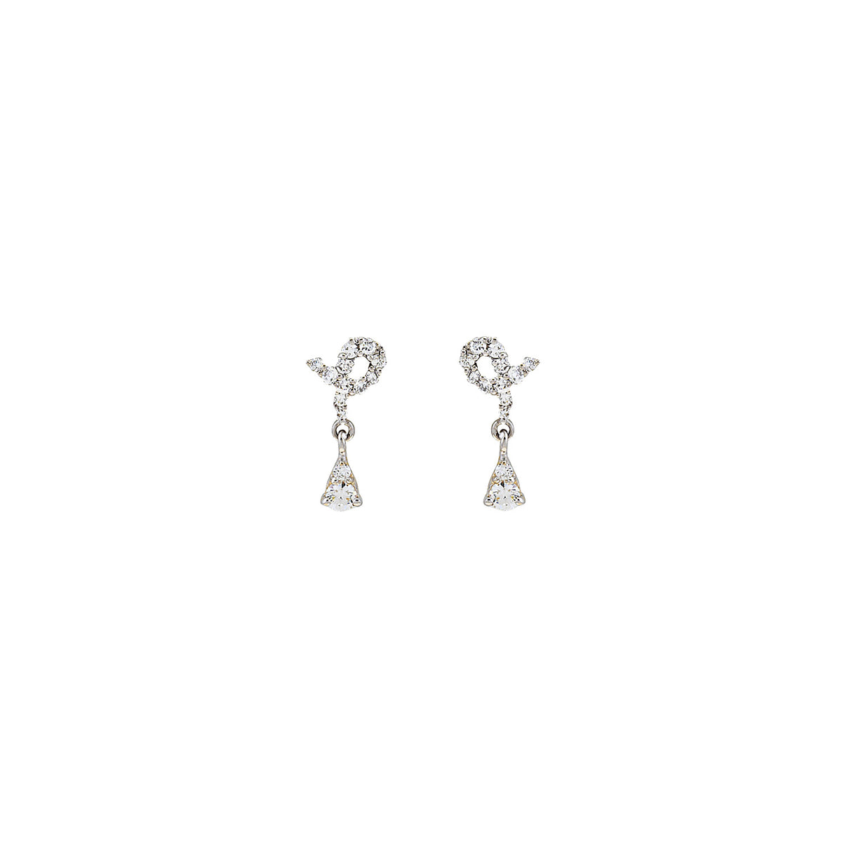 Diamond Earrings. Earring for Gift. Stud Earring. Anatol. Gift. Everyday earring. Easy to wear earring. Sparkly earring. Anatol Jewelry. Fine Jewelry. Golden Hall. Kifissia. Χρυσό σκουλαρίκι. Σκουλαρίκι καρφωτό. Σκουλαρίκι με διαμάντια. Χρυσά κοσμήματα. Κοσμήματα Κηφισιά. Σκουλαρίκι με μπριγιάν.