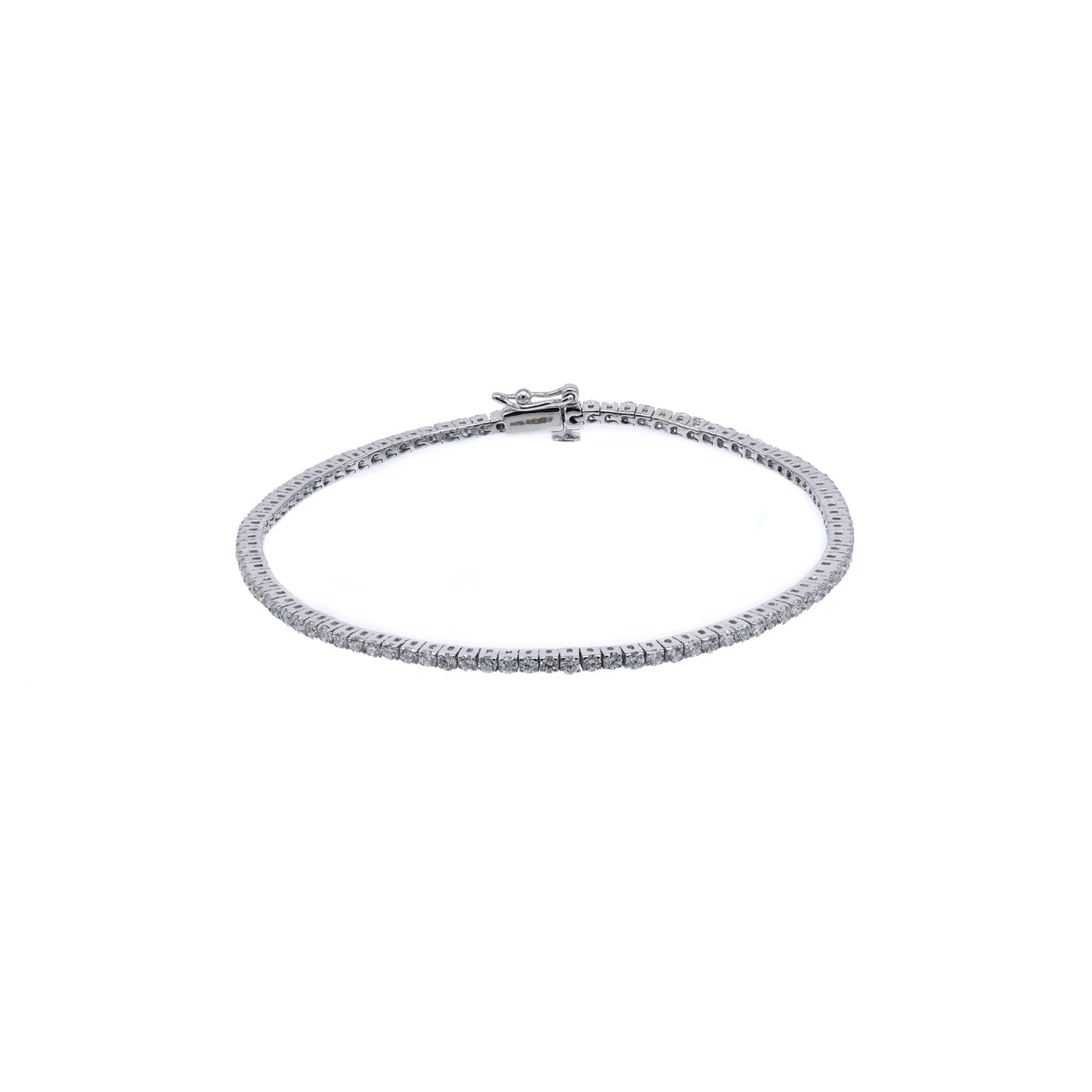 Tennis bracelet. Classic diamond Bracelet. Fine jewelry. Diamond Bracelet. Wedding gift. Gift for wife. Anatol jewelry. Golden Hall. Kifissia. Athens. Gold and diamond bracelet. Κοσμήματα Κηφισιά. Χρυσά κοσμήματα. Βραχιόλι χρυσό με διαμάντια. Βραχιόλι Ριβιέρα. Ριβιέρα χεριού.