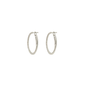 Diamond Hoop earrings. Hoop earrings. Gold hoop earrings. Gold and Diamond hoop earrings. Easy to wear hoops. Diamond hoops. Diamond earrings for gift. Χρυσοί κρίκοι. Διαμαντένιοι κρίκοι. Κρίκος με διαμάντια. Σκουλαρίκια κρίκοι. Σκουλαρίκι για δώρο. Fine jewelry. Anatol. Kifissia. Golden Hall. Athens.