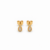 Knitted Pear Diamond Stud