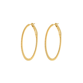 Diamond Hoop earrings. Hoop earrings. Gold hoop earrings. Gold and Diamond hoop earrings. Easy to wear hoops. Diamond hoops. Diamond earrings for gift. Χρυσοί κρίκοι. Διαμαντένιοι κρίκοι. Κρίκος με διαμάντια. Σκουλαρίκια κρίκοι. Σκουλαρίκι για δώρο. Fine jewelry. Anatol. Kifissia. Golden Hall. Athens.