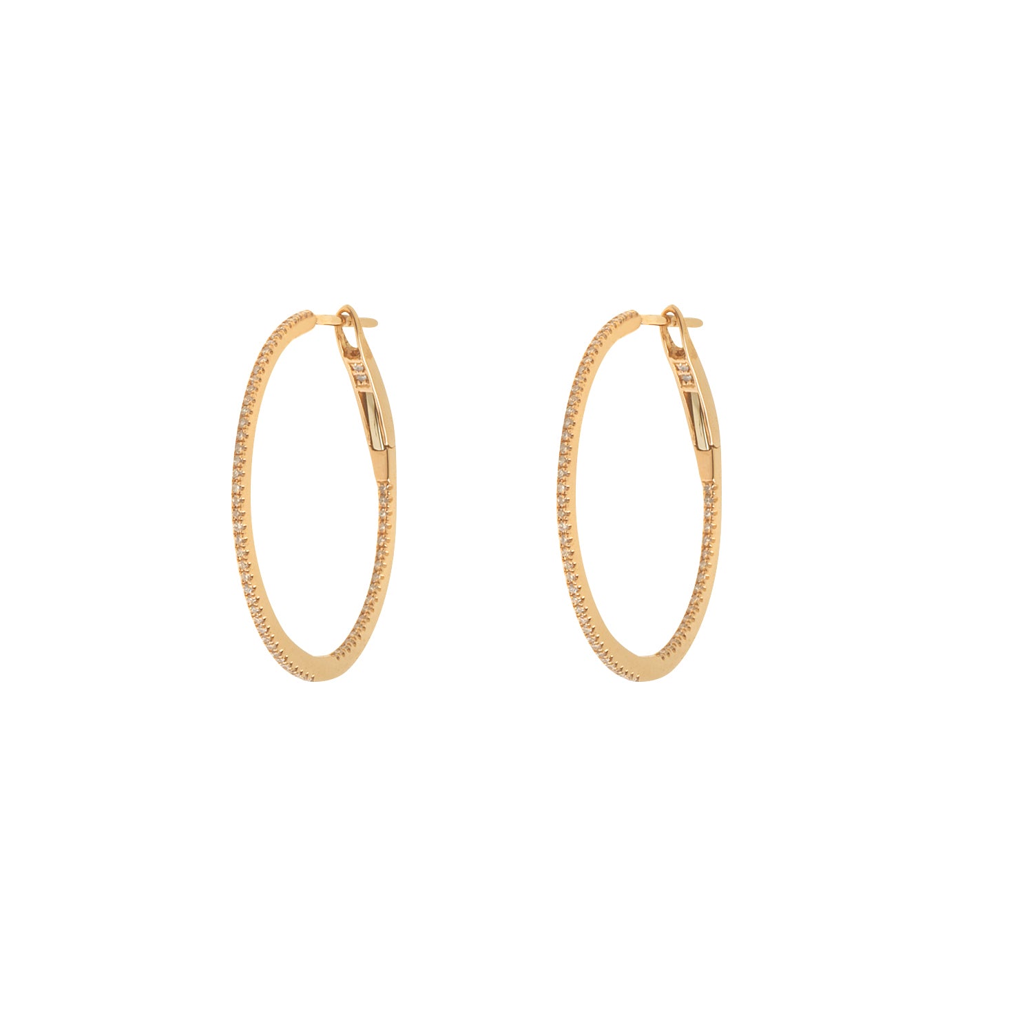 Diamond Hoop earrings. Hoop earrings. Gold hoop earrings. Gold and Diamond hoop earrings. Easy to wear hoops. Diamond hoops. Diamond earrings for gift. Χρυσοί κρίκοι. Διαμαντένιοι κρίκοι. Κρίκος με διαμάντια. Σκουλαρίκια κρίκοι. Σκουλαρίκι για δώρο. Fine jewelry. Anatol. Kifissia. Golden Hall. Athens.