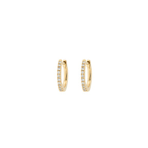Diamond Hoop earrings. Hoop earrings. Gold hoop earrings. Gold and Diamond hoop earrings. Easy to wear hoops. Diamond hoops. Diamond earrings for gift. Χρυσοί κρίκοι. Διαμαντένιοι κρίκοι. Κρίκος με διαμάντια. Σκουλαρίκια κρίκοι. Σκουλαρίκι για δώρο. Fine jewelry. Anatol. Kifissia. Golden Hall. Athens.