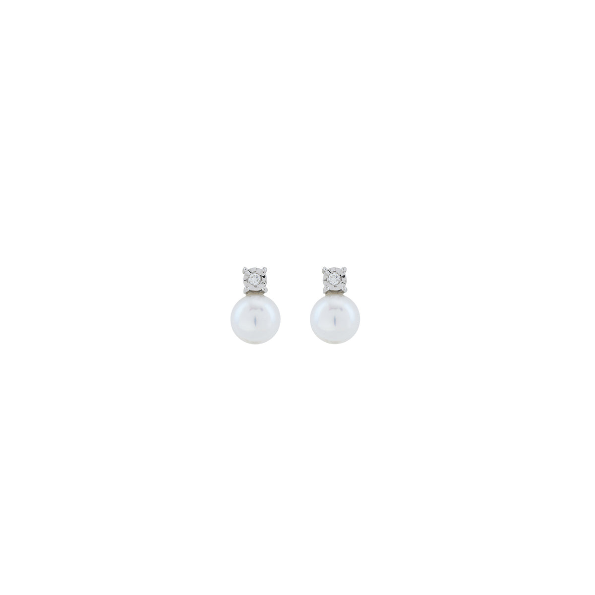 Diamond Top Pearl Earring