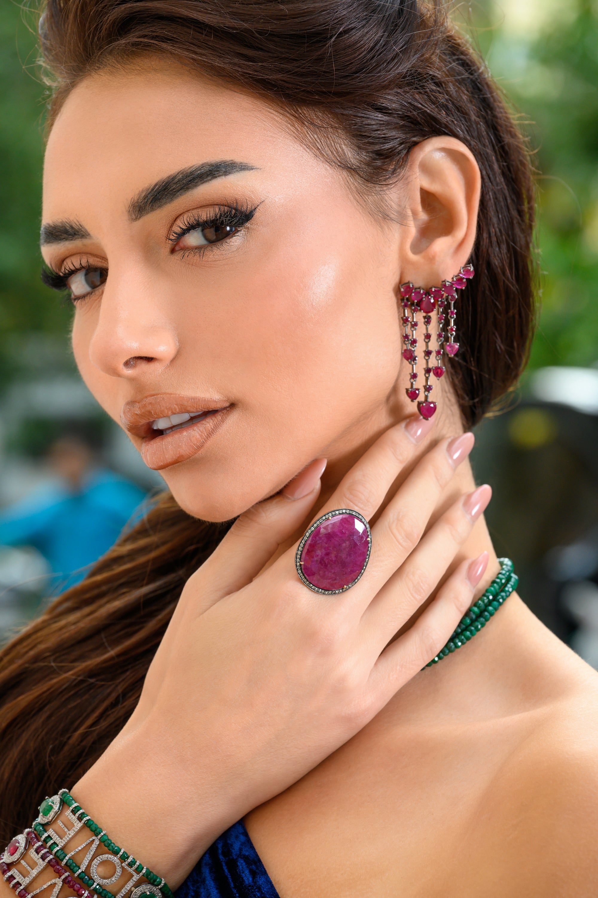 Fine Jewelry collection in 18k gold, diamonds, sapphires, rubies and emeralds. Beautiful bracelets, necklaces, earrings, rings and pendants in gold. Diamonds. Gold. Anatol Jewelry. Online jewelry. E-shop. Κοσμήματα με διαμάντια. Χρυσά κοσμήματα. Ηλεκτρονικό κατάστημα. Ακριβά κοσμήματα. Ανατολ. Πολύτιμες πέτρες.