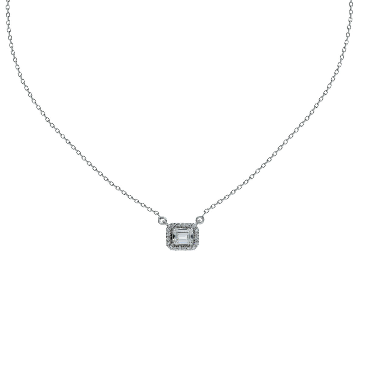 Diamond Necklace. Solitaire diamond necklace. Single diamond necklace. Diamond necklace gift. Color. Clarity. Brilliant cut diamond. GIA Certified. Golden Hall. Kifissia. Athens. Κολιέ με διαμάντι. Μονόπετρο κολιέ. Χρυσά κοσμήματα. Κηφισιά. Διαμαντένιο κολιέ. Κολιέ με μπριγιάν.