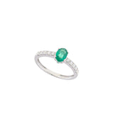 Oval Emerald Ring