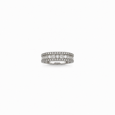 Elegant Round and Princess Cut Diamond Ring