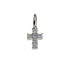 Diamond Cross. Gold and diamond cross. Cross for christening. Cross for baptism. Fine jewellery. Anatol jewellery. Χρυσά κοσμήματα. Κοσμήματα Κηφισιά. Σταυρός χρυσός. Σταυρός με διαμάντια. Βαφτιστικός σταυρός. Σταυρός για βάφτιση.  Σταυρός με μπριγιάν. 