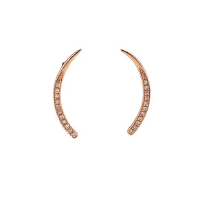 Diamond Earrings. Earring for Gift. Stud Earring. Anatol. Gift. Everyday earring. Easy to wear earring. Sparkly earring. Anatol Jewelry. Fine Jewelry. Golden Hall. Kifissia. Χρυσό σκουλαρίκι. Σκουλαρίκι καρφωτό. Σκουλαρίκι με διαμάντια. Χρυσά κοσμήματα. Κοσμήματα Κηφισιά. Σκουλαρίκι με μπριγιάν.